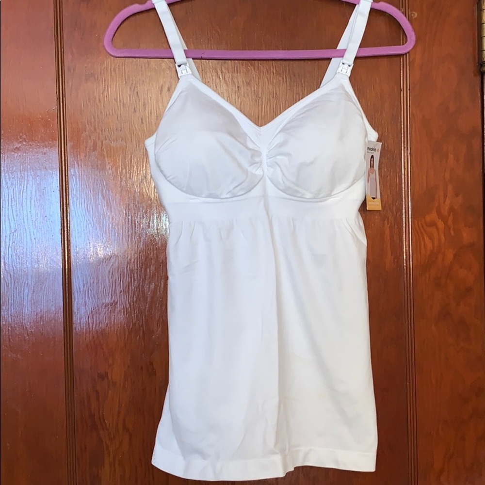Madela nursing cami